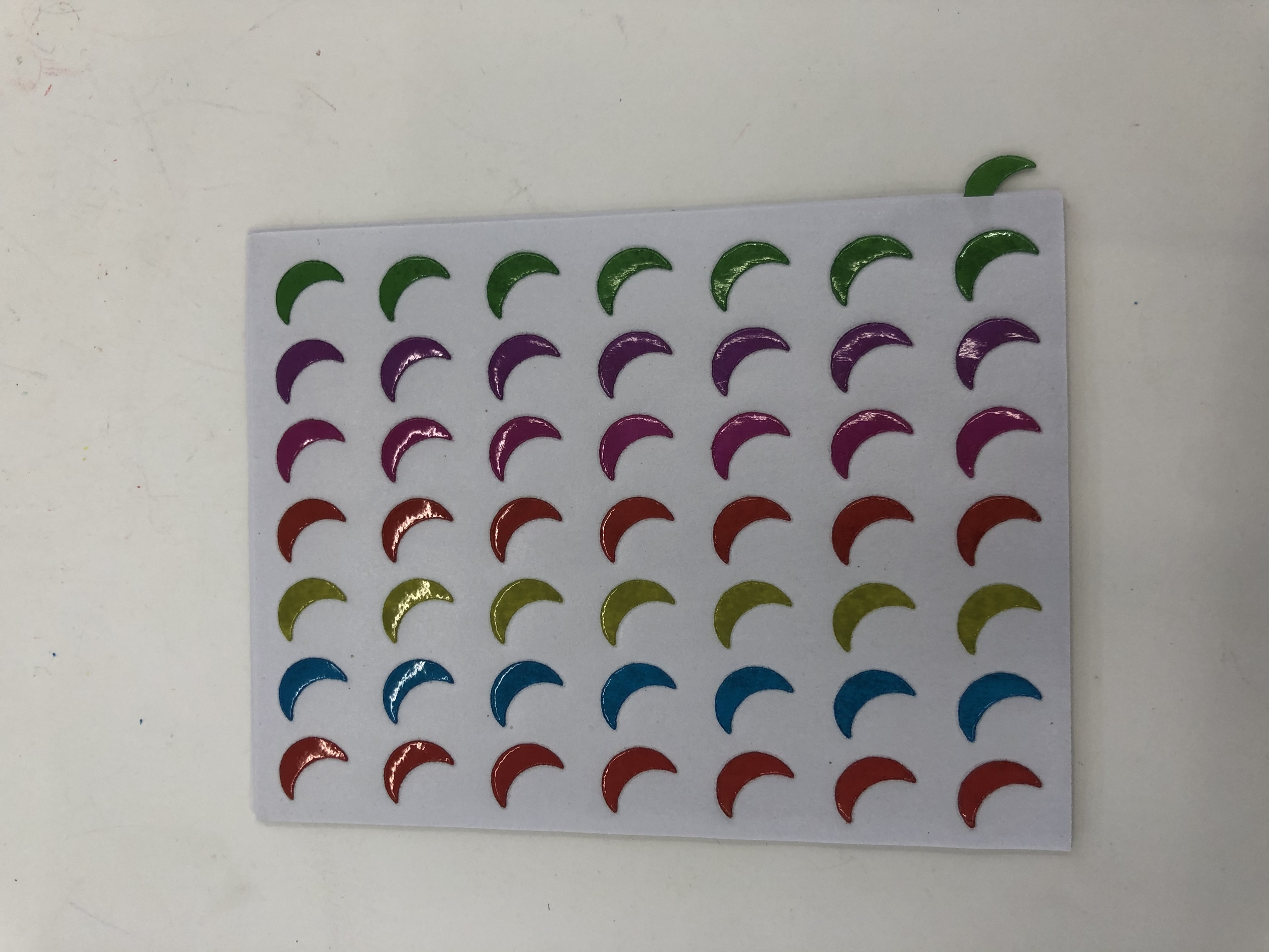 幼儿园奖励贴纸大数字粘贴红花瓣老师用心形表扬贴画小学生儿童奖字白底实物图