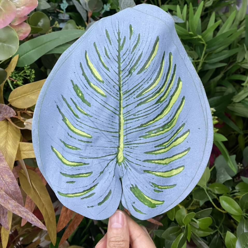 Silk-screened simulated leaves