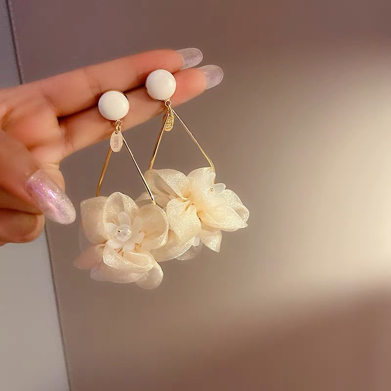 925 Silver Needle, Dongdaemun, South Korea, fashionable and exaggerated earrings, crystal fabric flower long earrings, design sense earrings