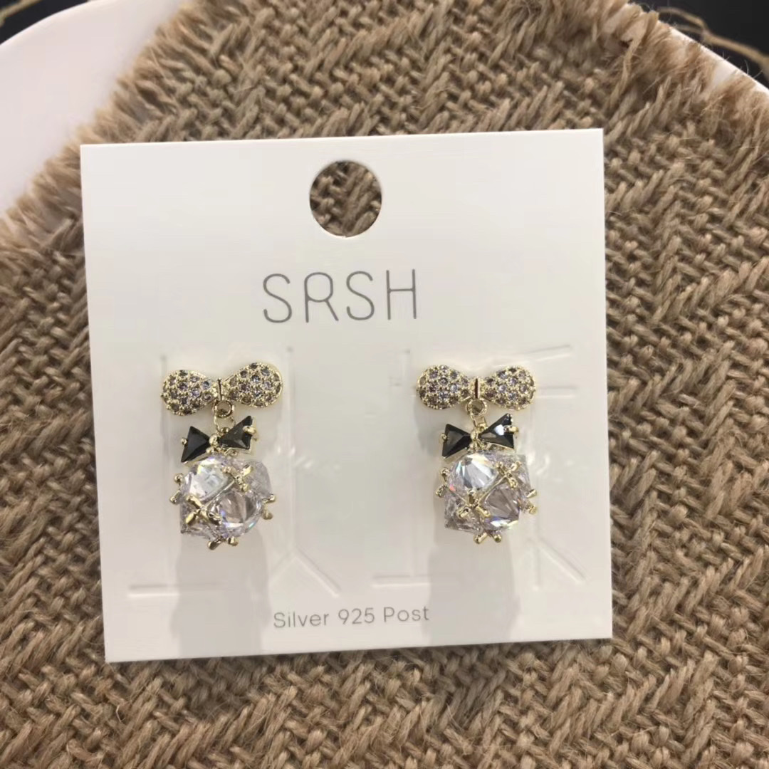 Rabbit earrings for Women, 2021 New trendy ear studs, cute summer style, personalized earrings, French ear clips, no ear holes 1 details Picture