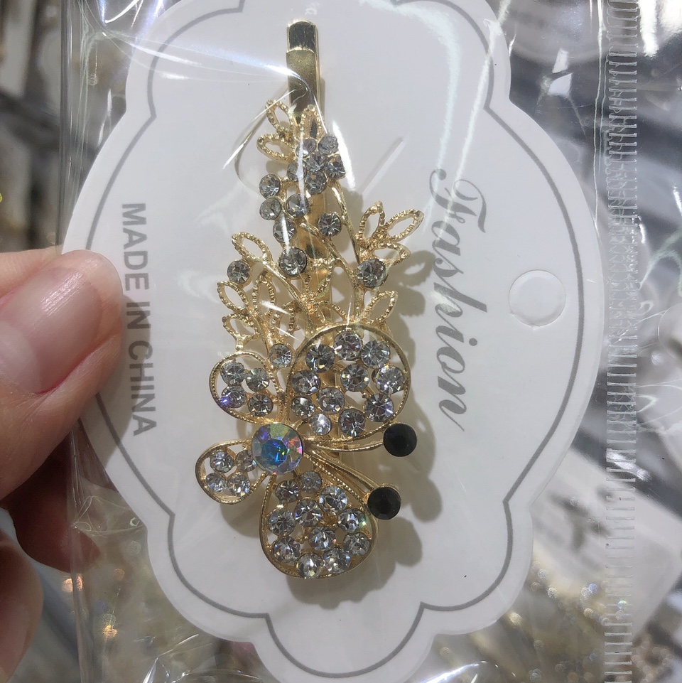 Alloy rhinestone butterfly clip