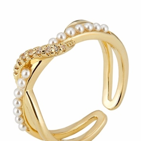 Braided ring looks small