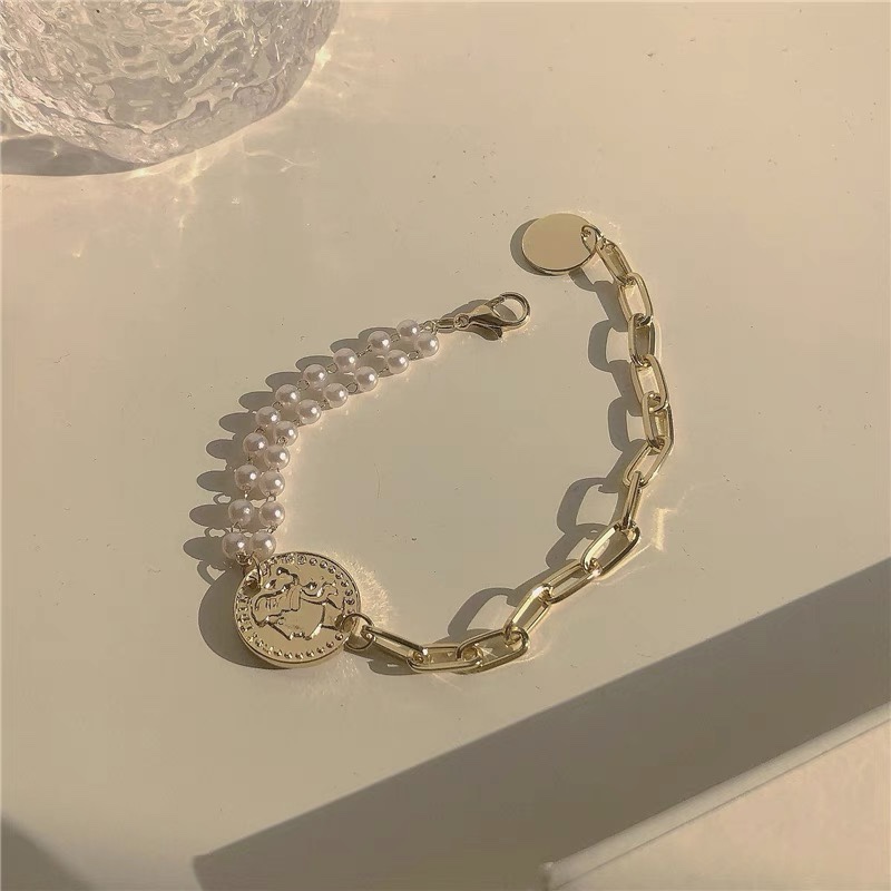 Half pearl hand bracelet