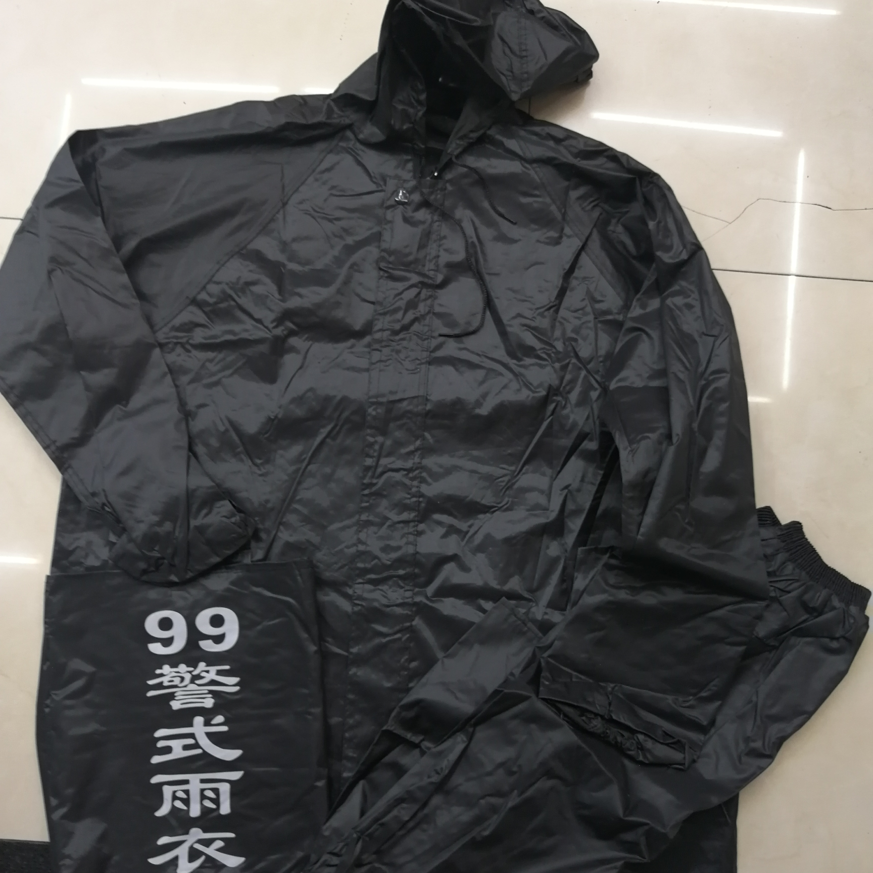 雨衣雨披批发1121雨衣套装，上衣裤子款式，适用于工矿，旅游，骑行等。