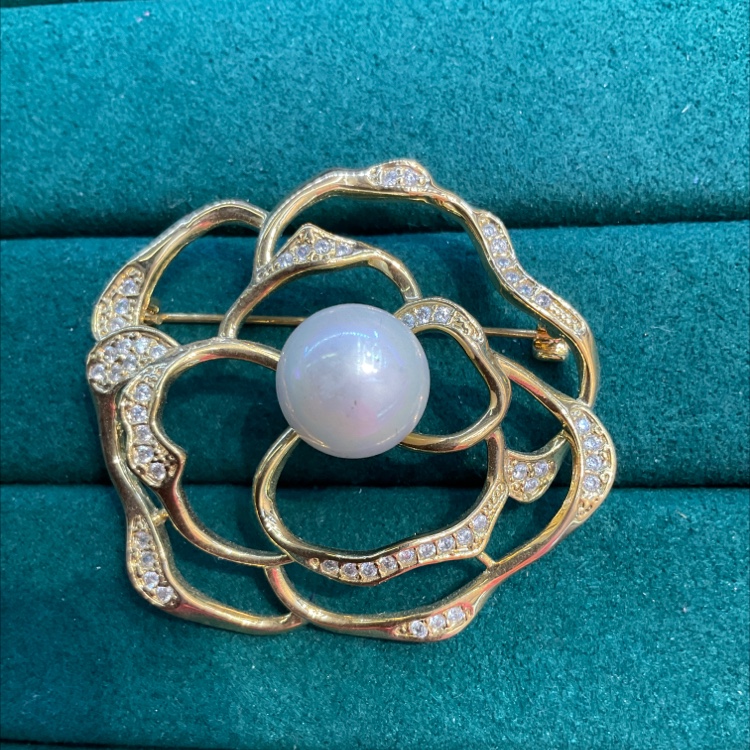 Micro-inset zircon brooch women accessories luxury atmosphere fashion everything