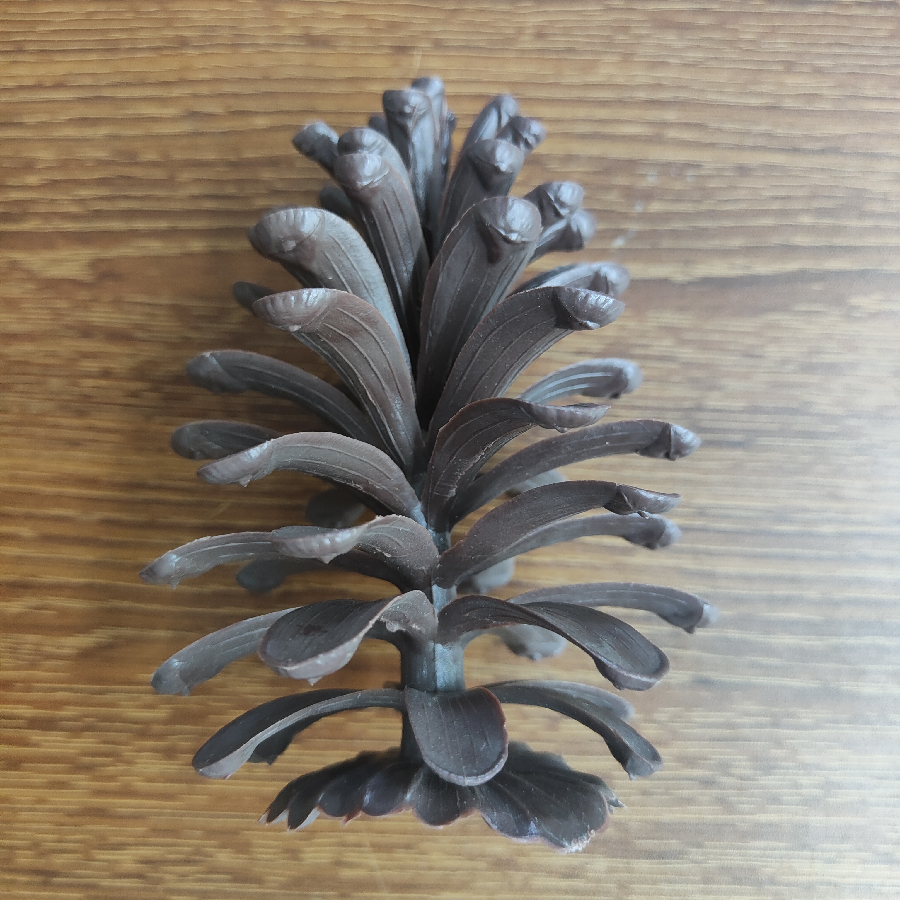 仿真大号塑料松果假花配件PE拍摄道具圣诞装饰摆件