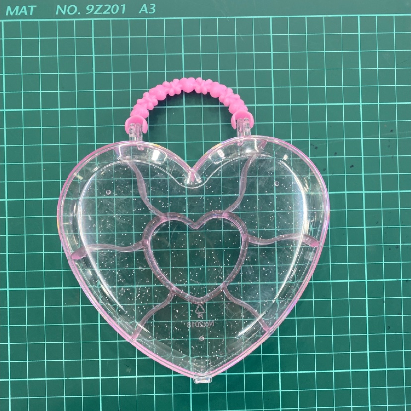 Square storage box Portable love lattice cute plastic storage box thumbnail