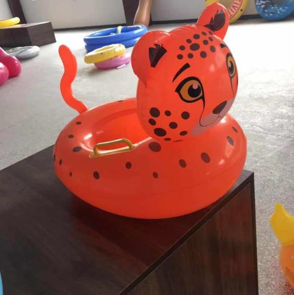 Leopard boat