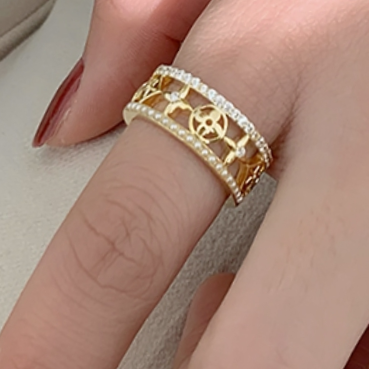 Hot ring boom