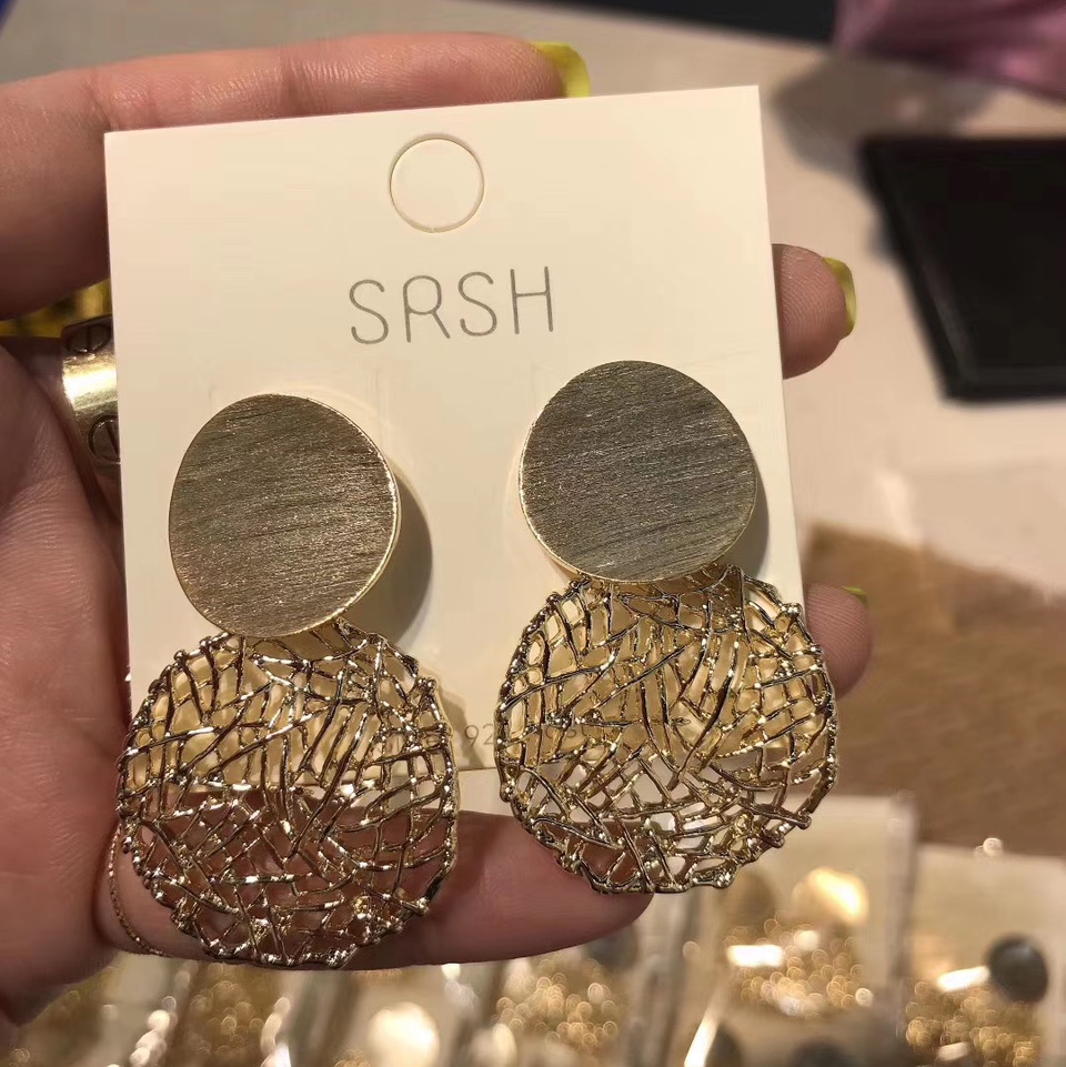 Flower Earrings 2021 New Trendy earrings, elegant ear clips, no ear holes, female Internet celebrity design sense tassel earrings 10