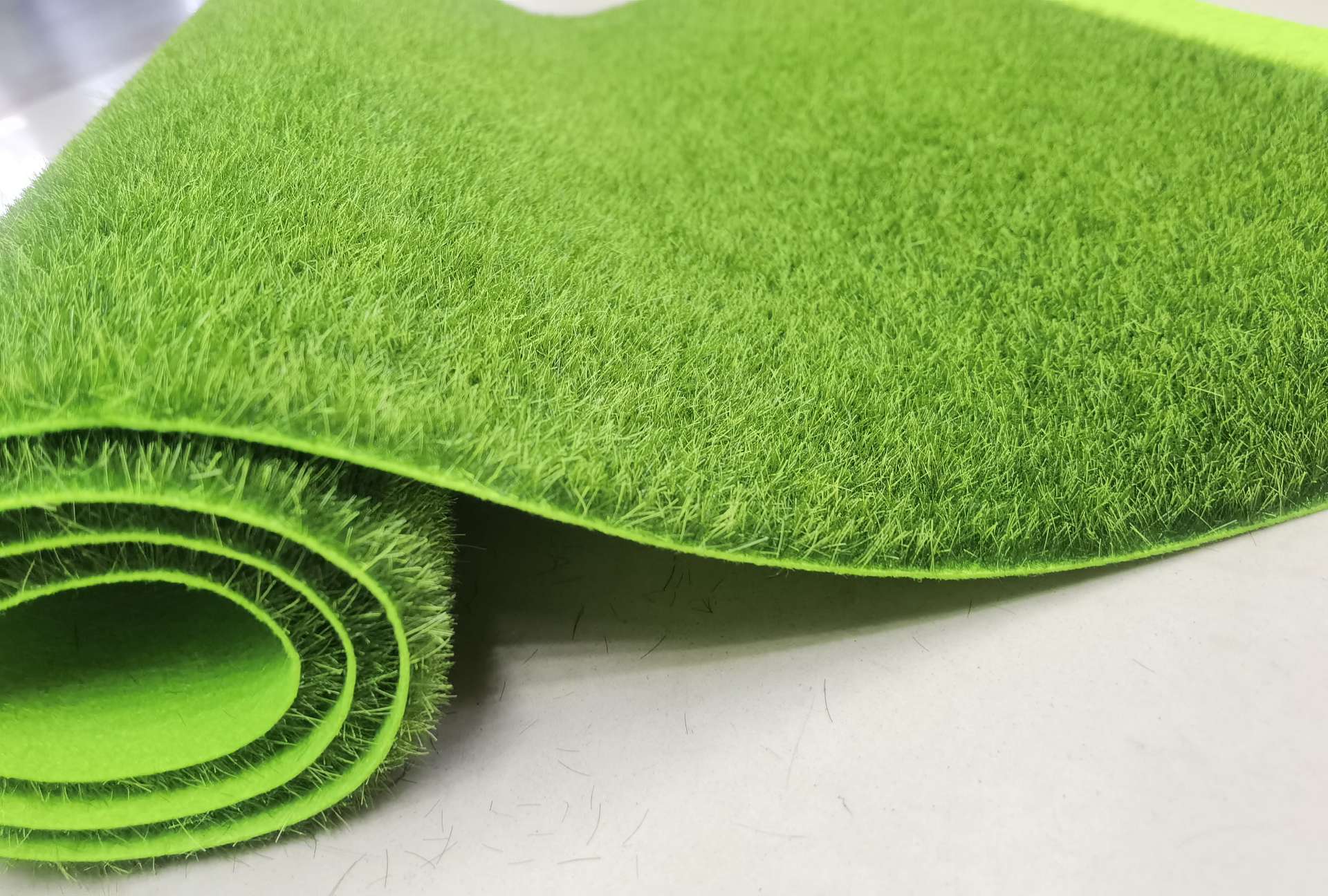 Velvet grass sand table display model, decorative toy display, photo background, Internet celebrity photo D-plane mixed green Item Picture
