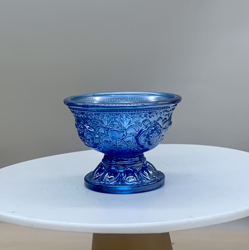 Glass alone 111