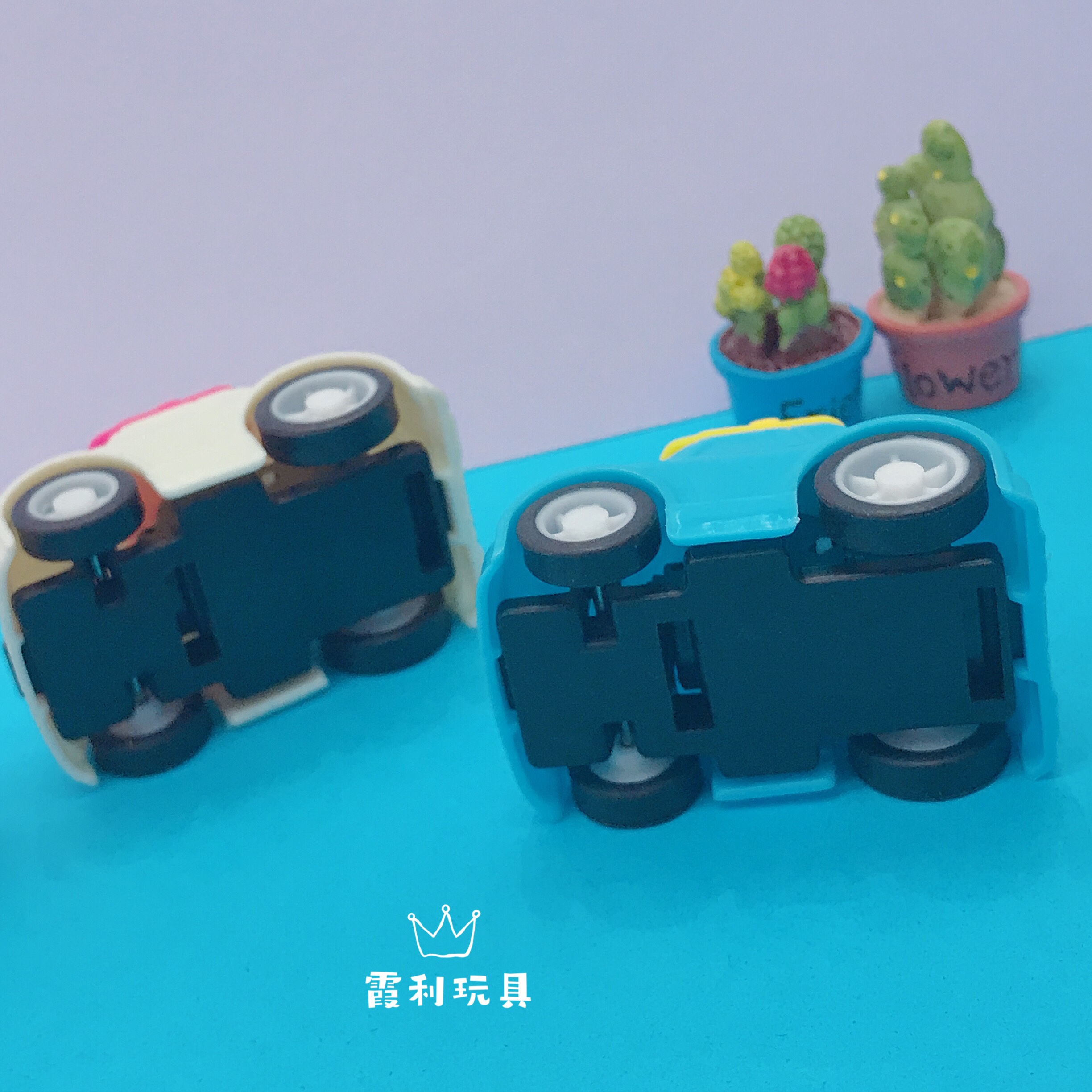 Hats, cartoon tricycle, children's plastic toys, gift gacha detail image 3