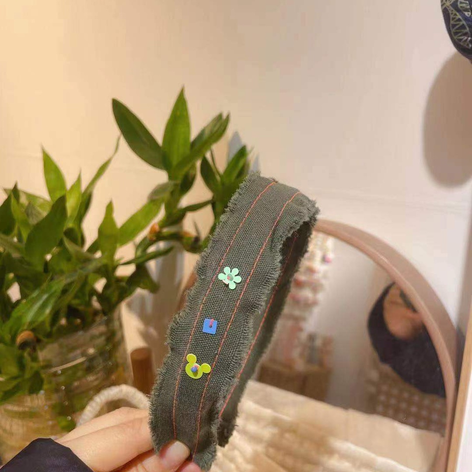 Korean-style shredded green fabric