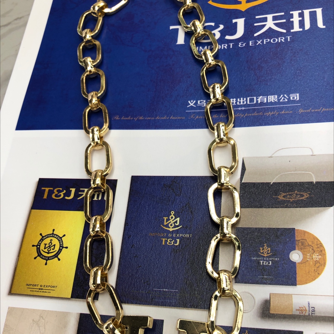 Alloy and H necklace