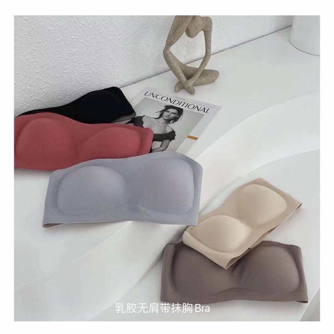 新款无痕无肩带时尚百搭休闲乳胶抹胸女士内衣详情图4