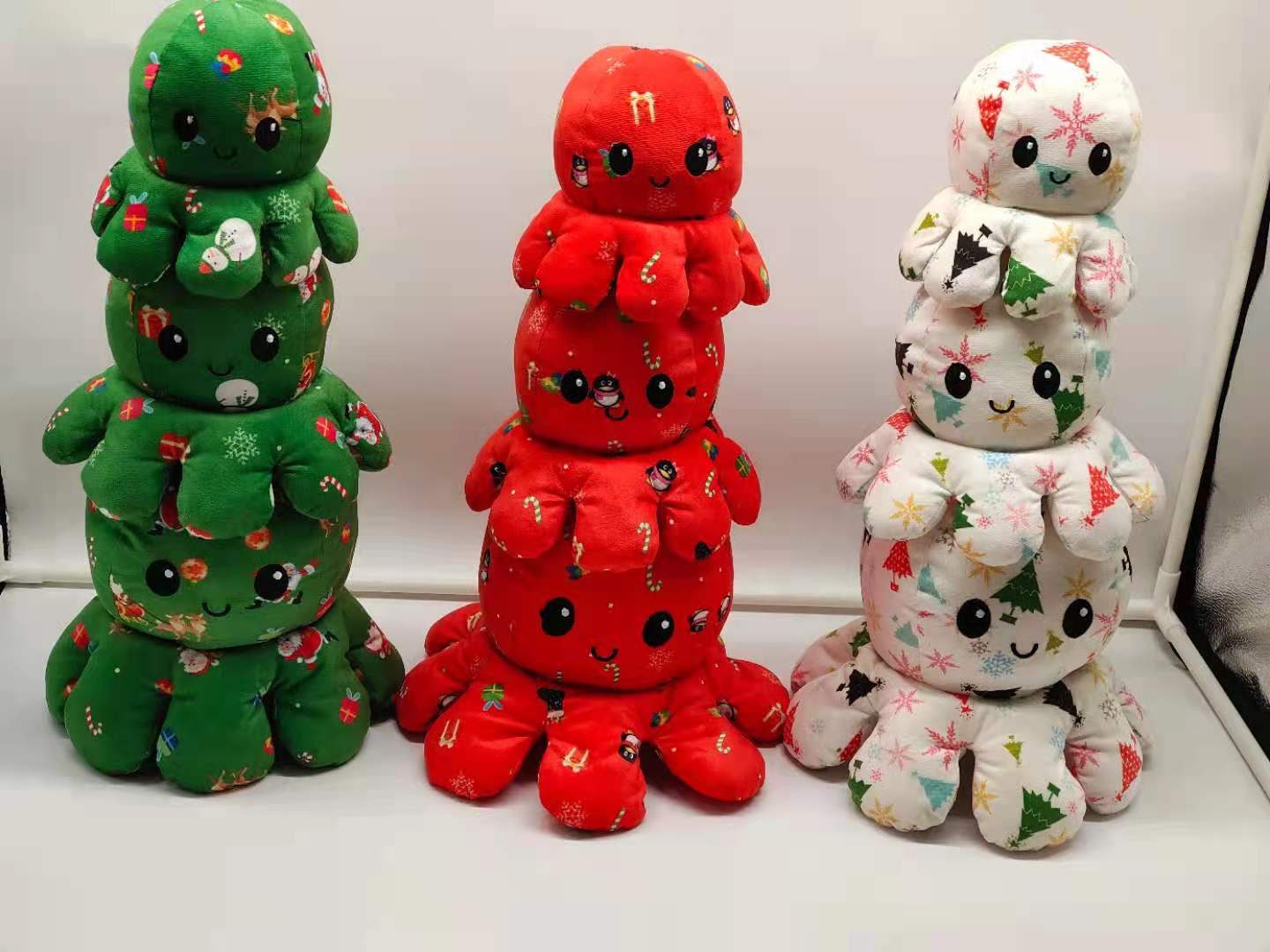 Dreamy plush toy Christmas octopus factory direct sales, claw machine doll premium toys details Picture