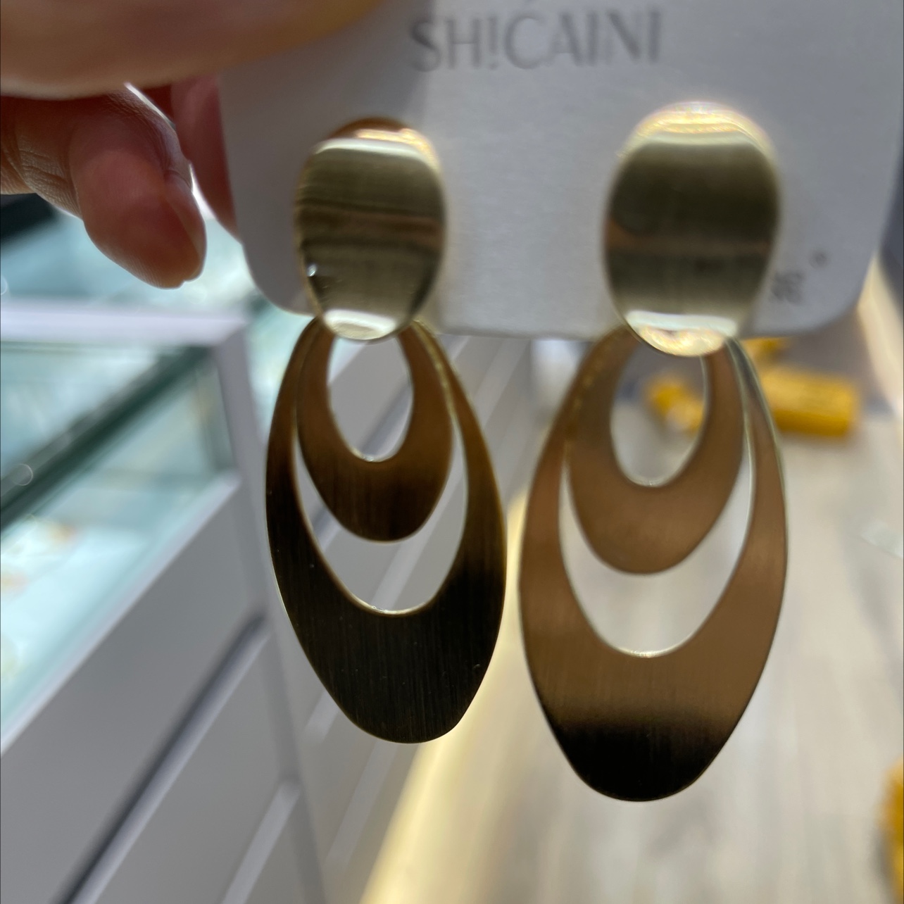 Fashion trend earrings