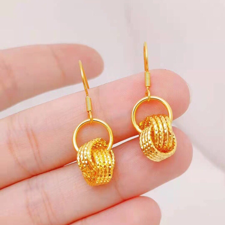 Full star circle earrings, brass material, vacuum plating, permanent color