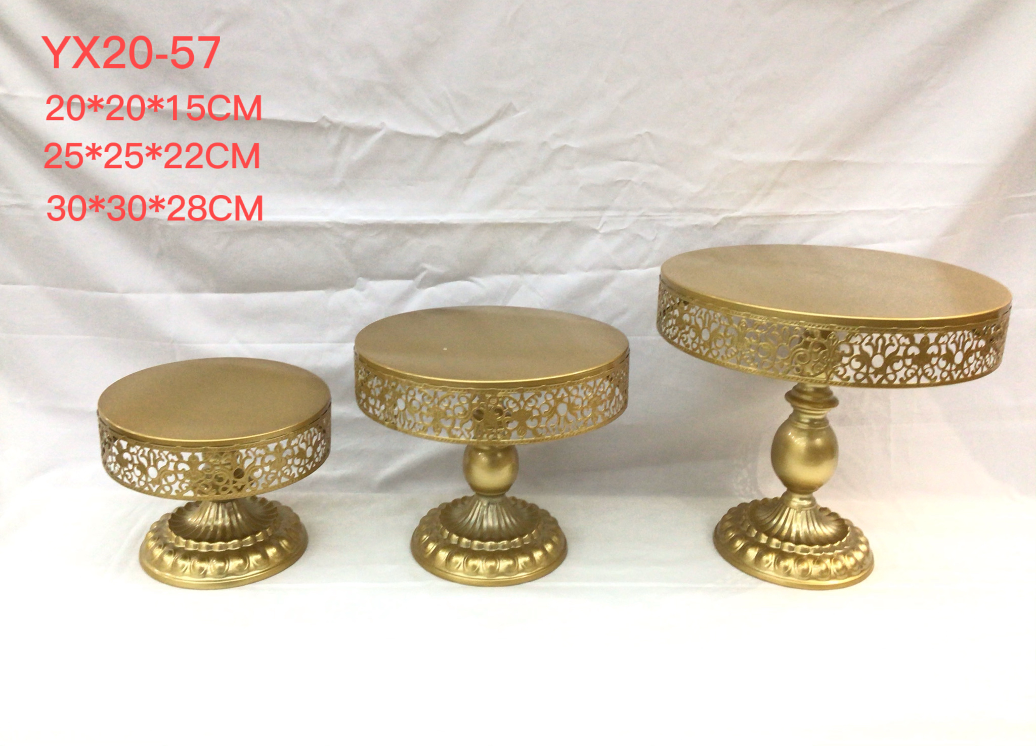 Nordic ironwork cake stand, wedding dessert counter, ironwork details Picture