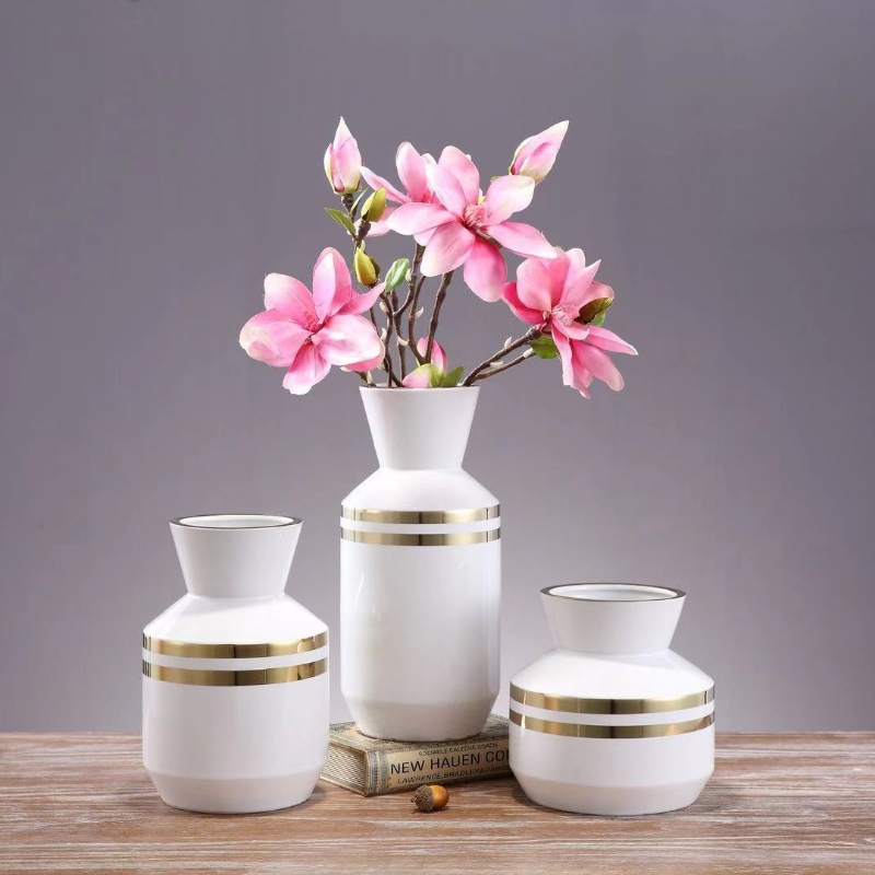 陶瓷工艺品实物图