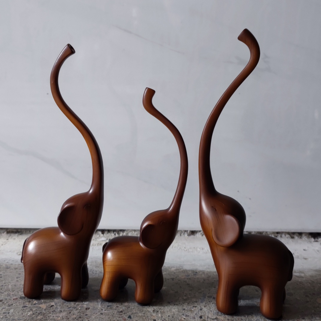 树脂工艺品 现代简约木色三只小象摆件 橱窗家居装饰品 创意礼品 22574M