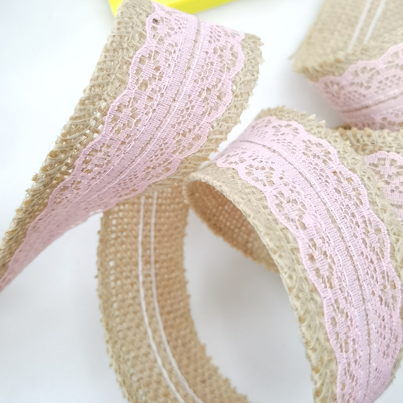 Linen lace, Christmas, toys, clothing, crafts, festivals, ornaments, stationery, cards, packaging, all kinds of factory goods can be connected with ee