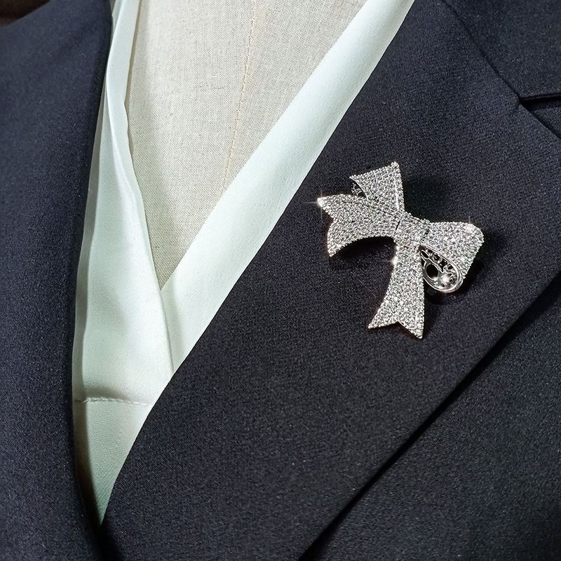 Japan and South Korea luxury atmosphere high-end clothing necktie zircon brooch copper plated gold pin with all clothing accessories