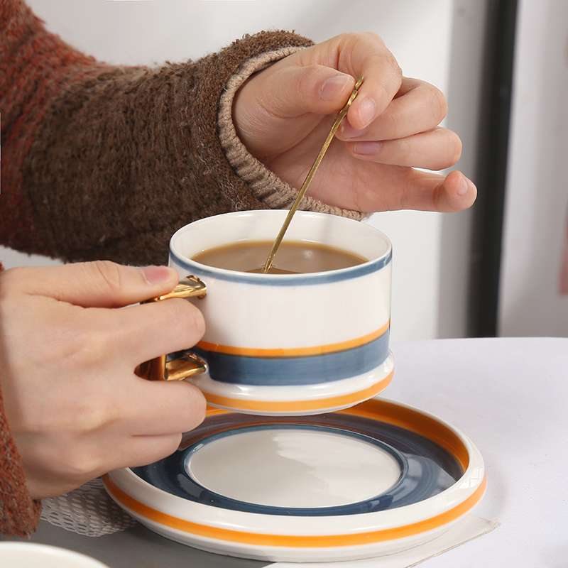 European and American style afternoon tea tableware, two-color large sets of hand-painted coffee cups and plates, office simple coffee cup manufacturer detail image 6
