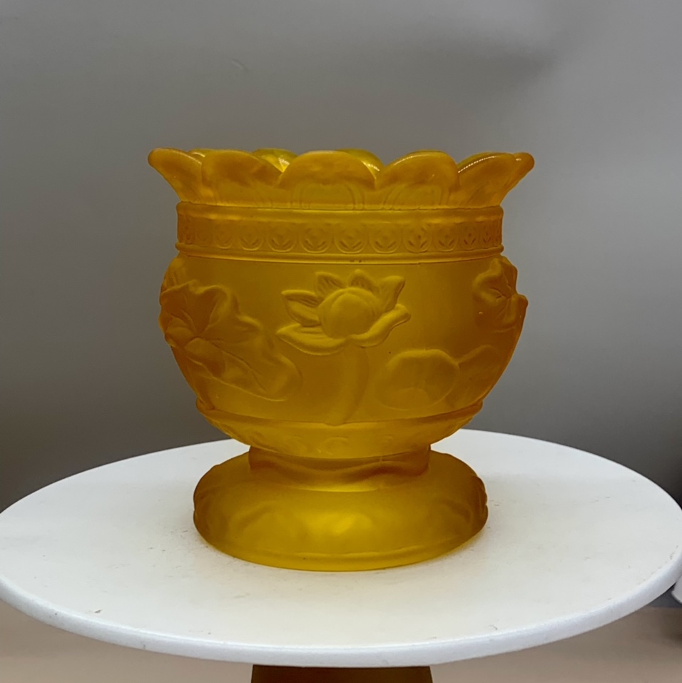 Glass candlestick 02