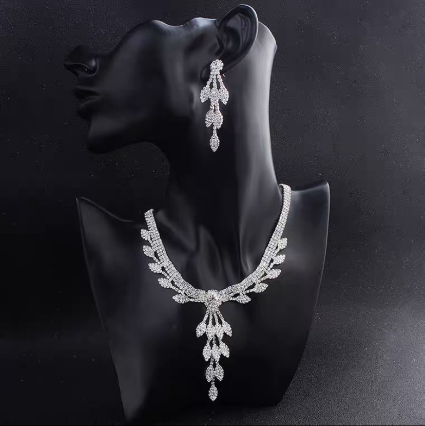 Necklace 105