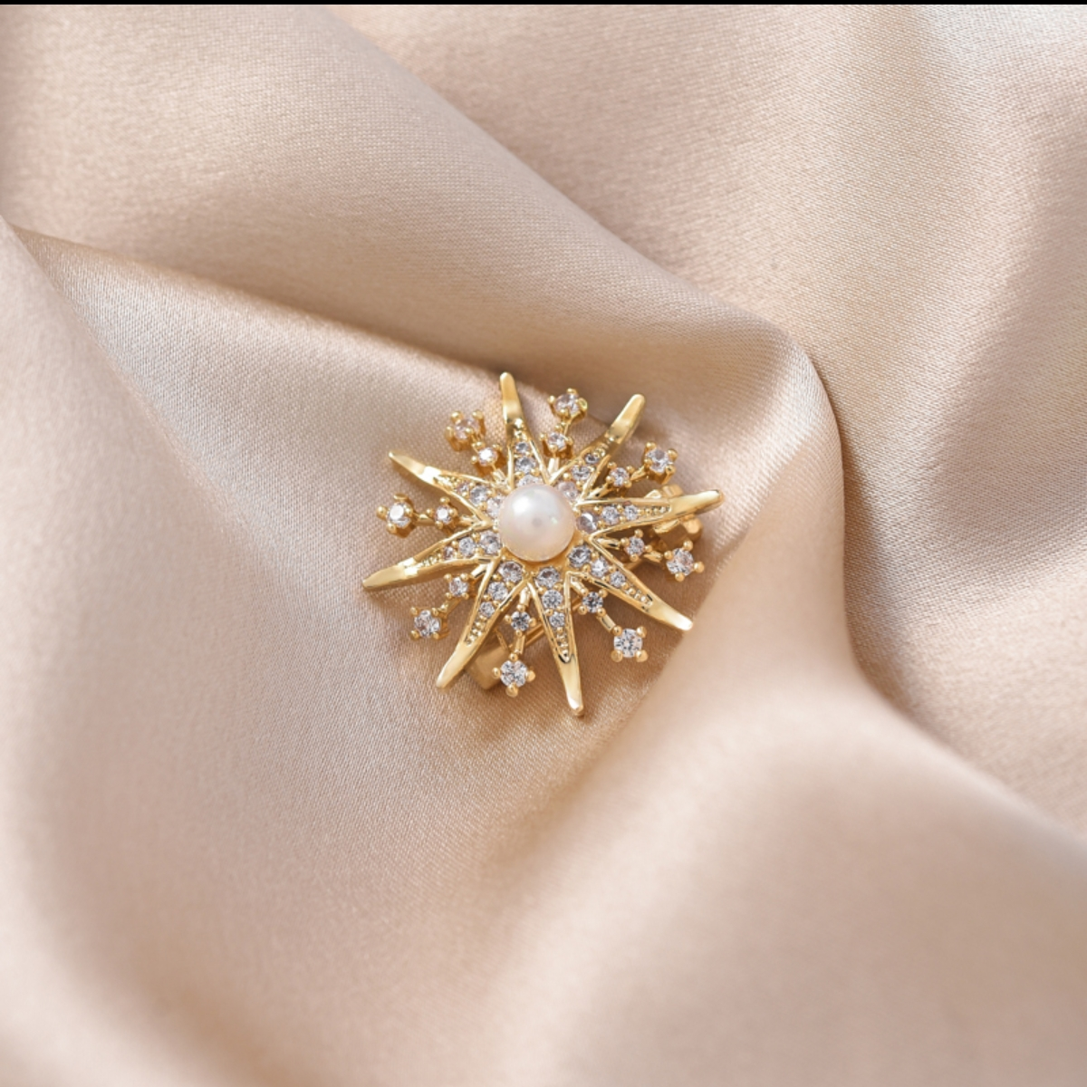 Fireworks brooch thumbnail