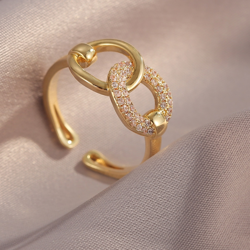 Ring rings European and American style