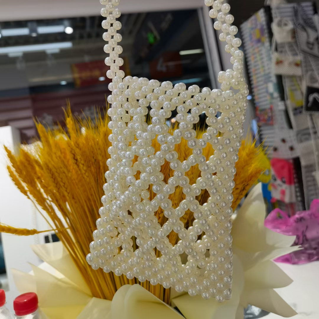 Hongxing's super popular small women's bag Summer Versatile 2021 New Trendy Pearl crossbody Bag Niche Design hand-held small square bag 8