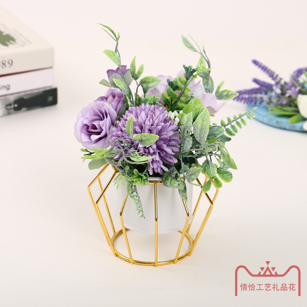 Nuevo estante de hierro con decoración de flores falsas Item Picture