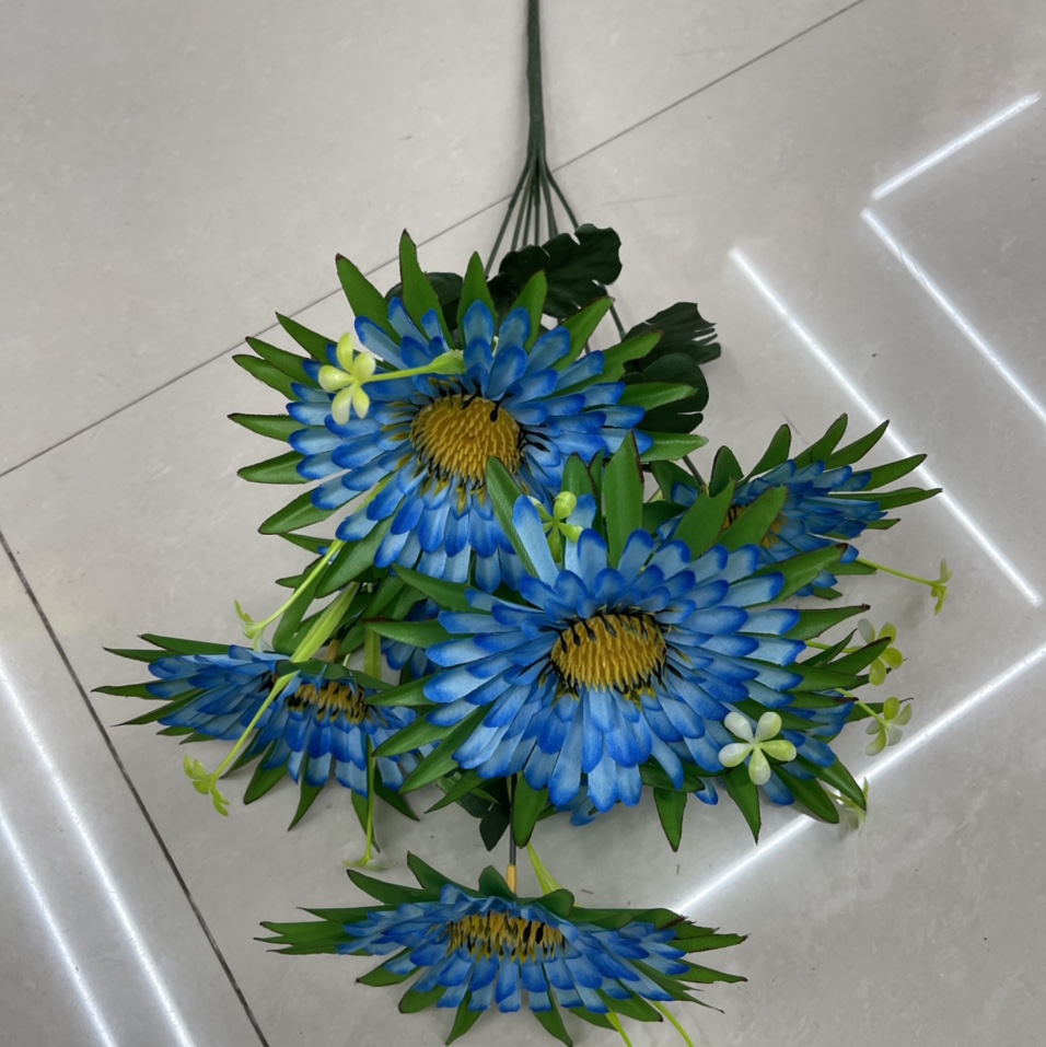 7 French chrysanthemums 1