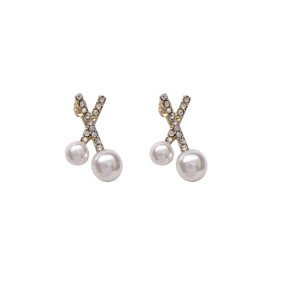 Rhinestone crossover personality simple small exquisite new stud earrings