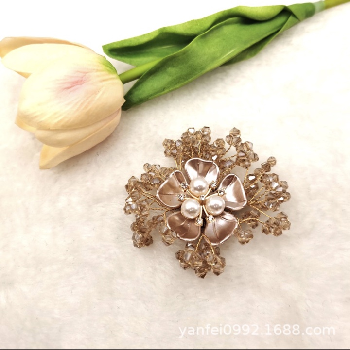 Ear studs 72