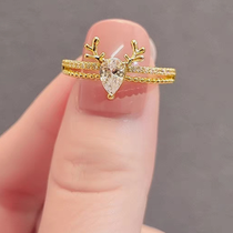 Ring deer head style