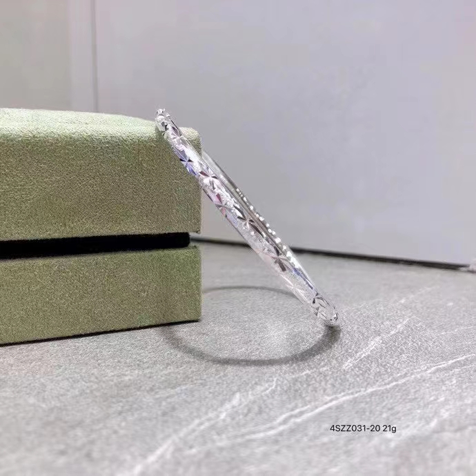 纯银批花手镯103