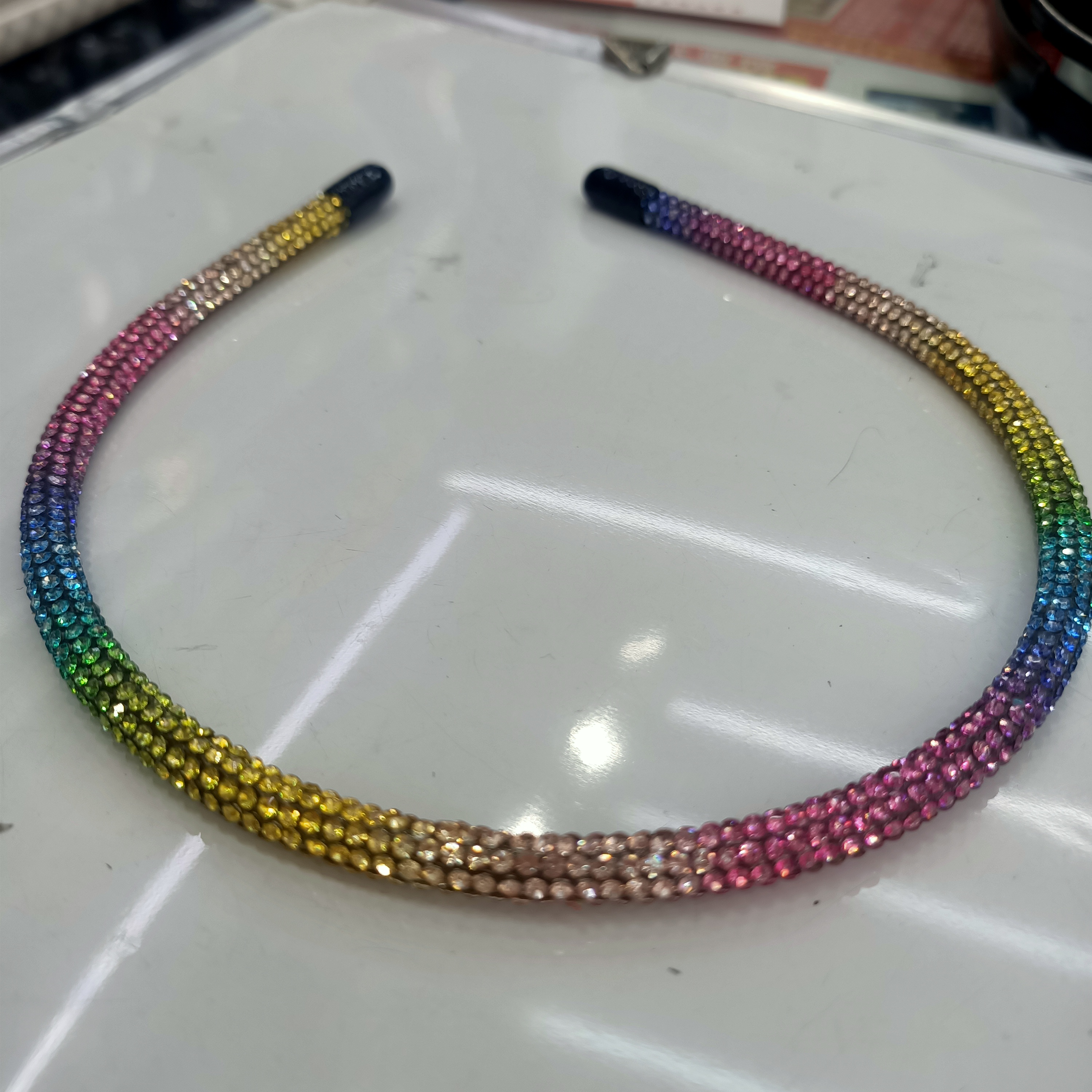 Rhinestones iridescent
