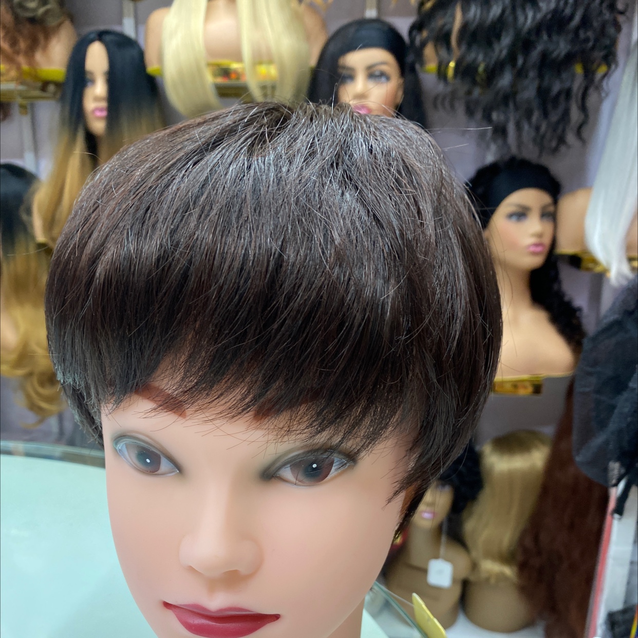 Short straight hair