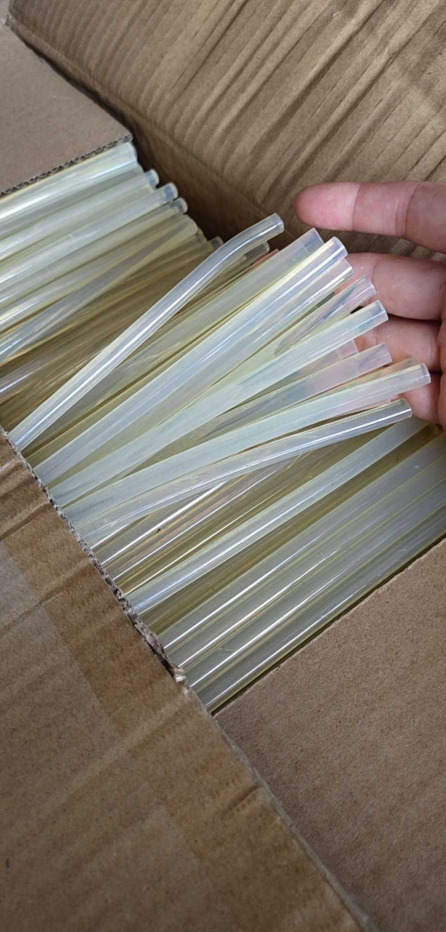 High-viscosity 205 hot melt adhesive stick, 11mm*270mm Specification image