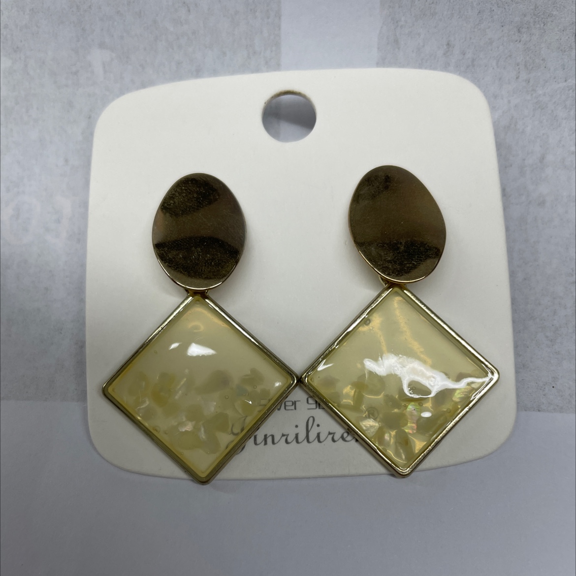 Today beauty Korean version earrings geometric pattern natural shell drop oil effect