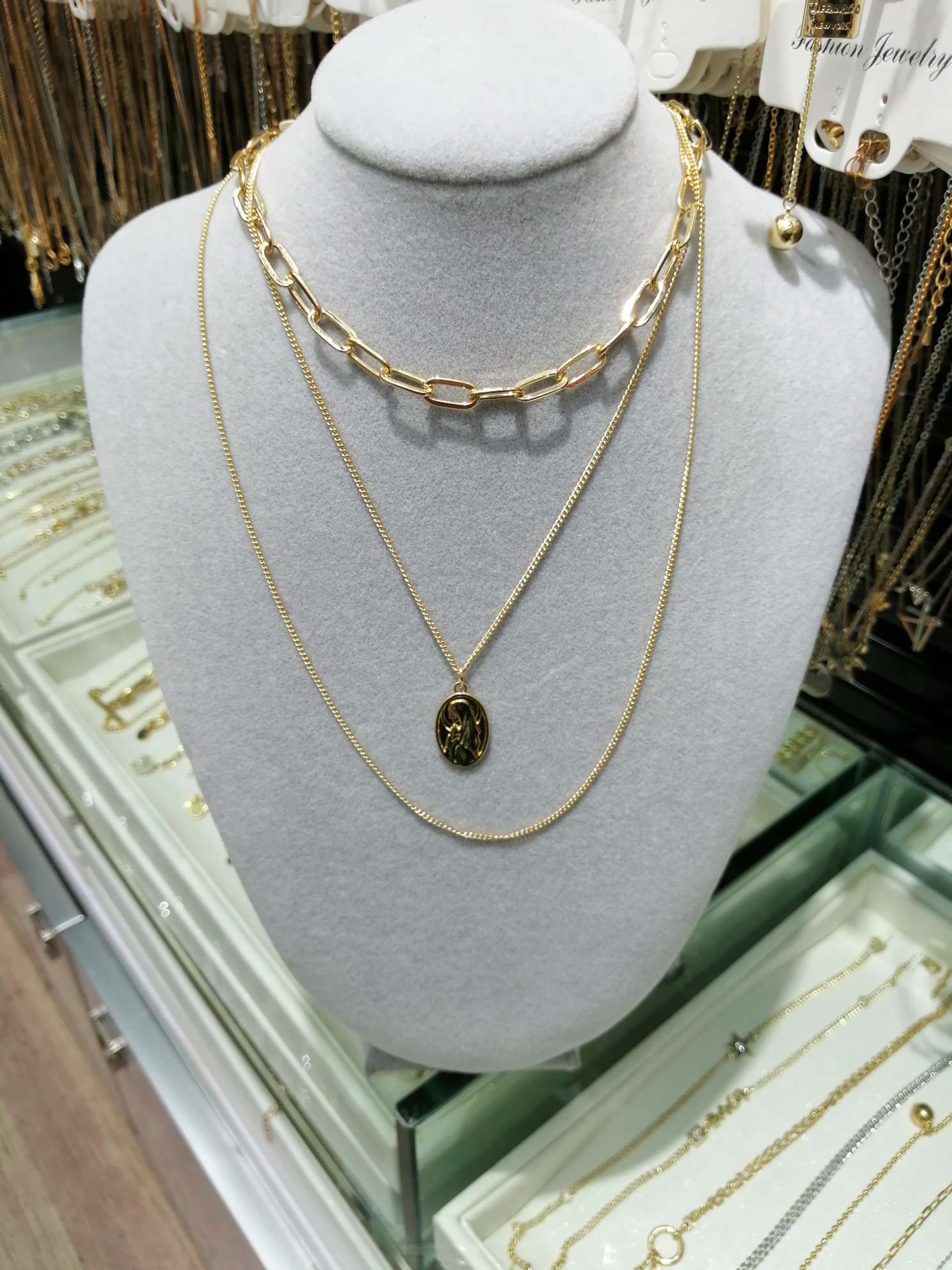 European and American cross-border simple style Necklace Necklace retro alloy butterfly pendant multi-layer necklace 17267 Specification image