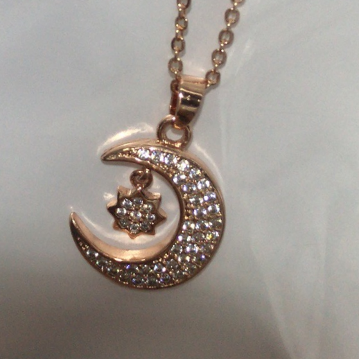 Vintage classic environmental protection color collarbone chain necklace Copper micro-inlaid rose gold platinum 350