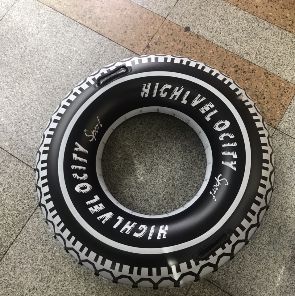 Wholesale of 60 tire rings and swimming rings toys