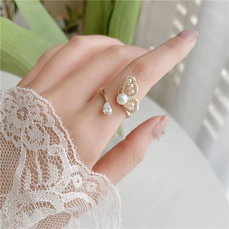 Flash diamond butterfly open ring South Korea Dongdaemun 2021 new light luxury senior sense simple index finger ring female thumbnail