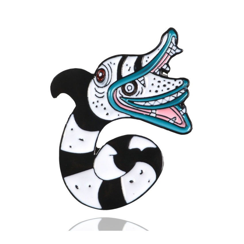 Aliexpress hot badges Beetlejuice Beetle Creative Snake brooch