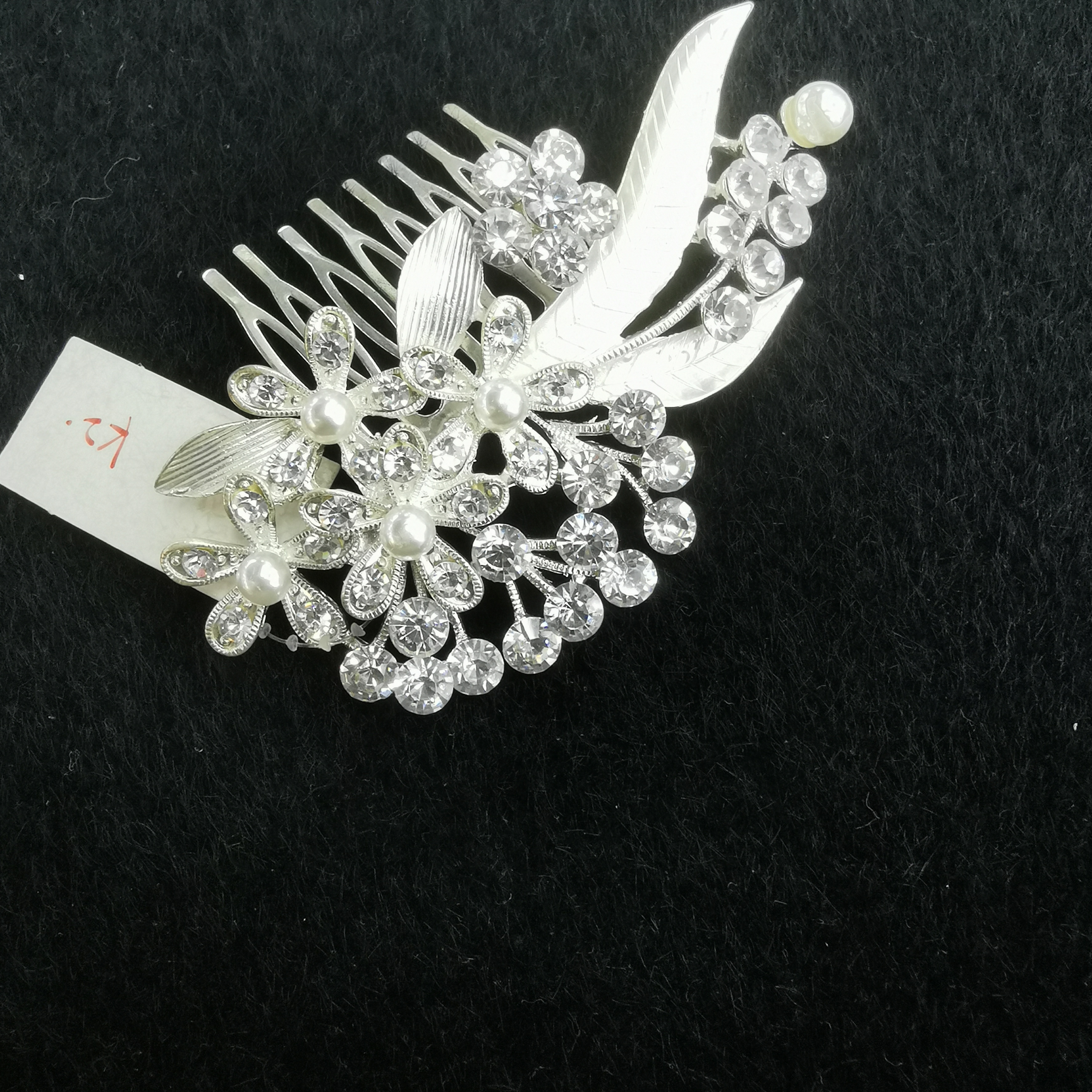 Elegant bridal hairpin comb Dinner dress accessories Styling headwear